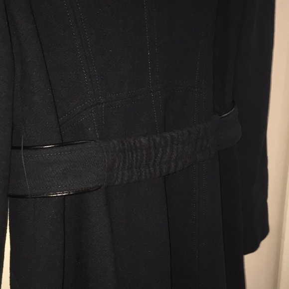 Vince Camuto Woman’s Wool Blend Navy Winter Coat Size Medium - Picture 7 of 14